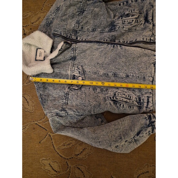 Forever 21 sherpa jacket size L - Picture 4 of 6